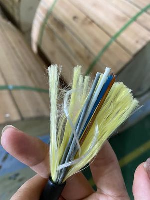 Cáp quang ADSS 24F 100M Span Cáp quang ADSS trên không