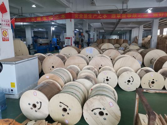 Tất cả cáp quang ADSS trên không điện môi 24 48 72 96 144 Cores Fiber Adss