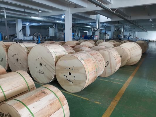 Mạng không khí hoặc ống dẫn ngoài trời IP68 GYFTY Lượng lớn lõi 8mm 9mm 11mm 14mm 16mm PE Jacket Cáp quang sợi