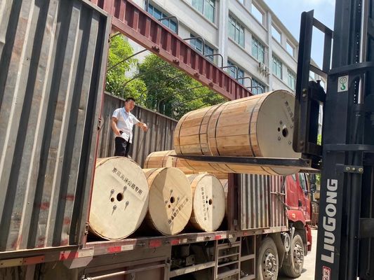 Cáp quang GYFXTY 2 4 6 lõi ngoài trời cho viễn thông