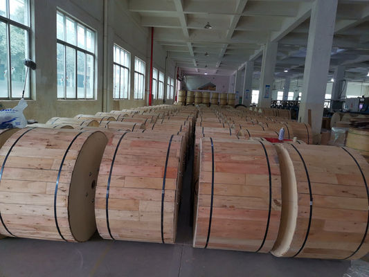 GYTC8S Hình 8 Áo khoác PE cáp quang trên không